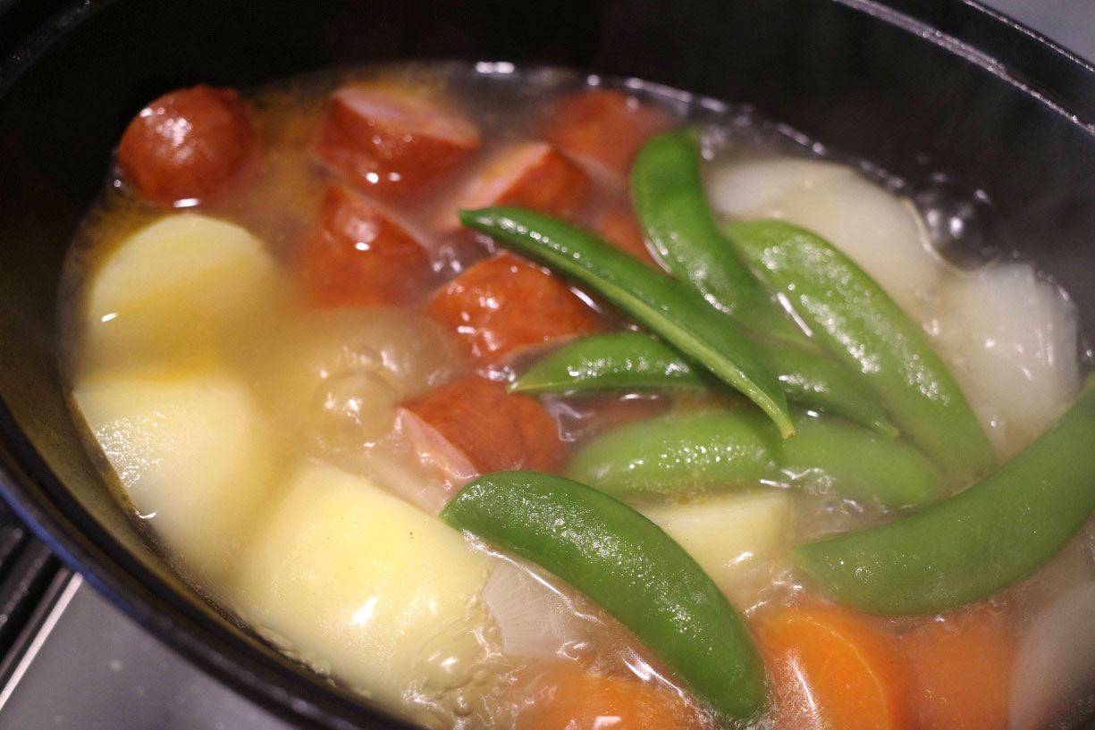 ことこと煮込む