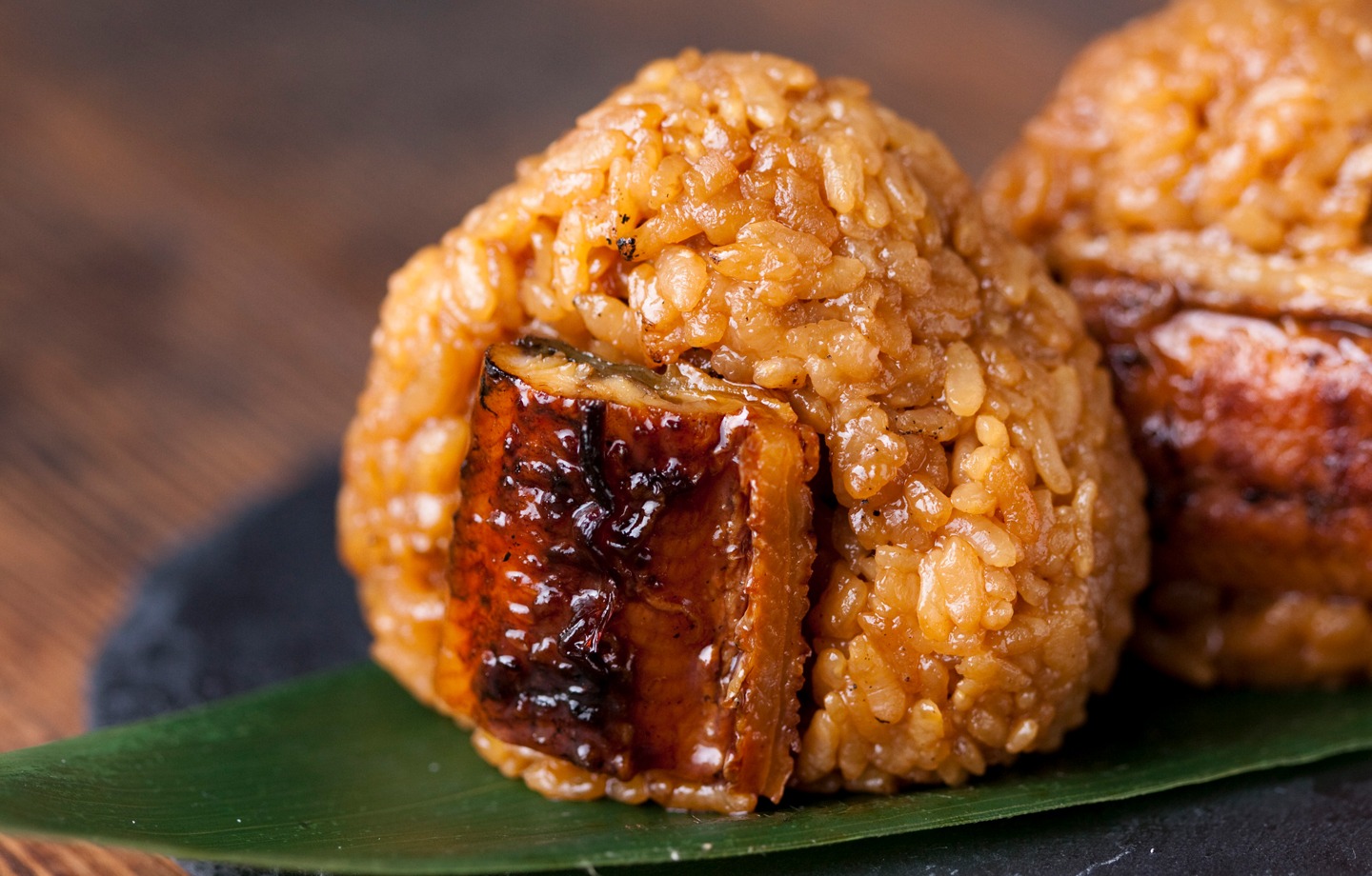 御花のうなぎおむすび「おはなのうむすび」