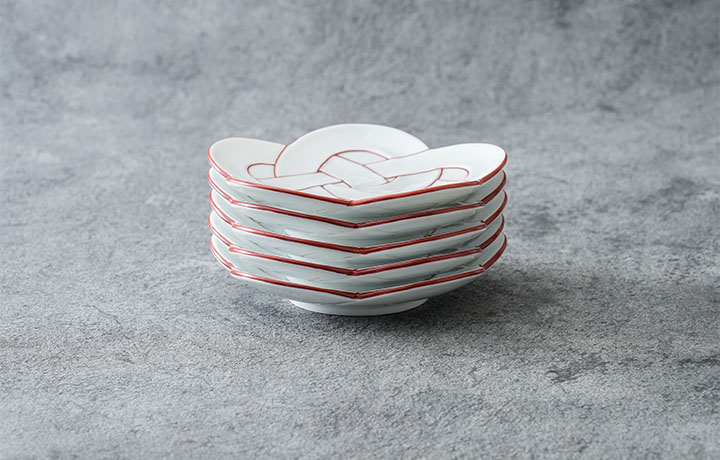 梅結び　食器　有田焼　お皿　レッド、シルバー　4枚セット 梅結び 食器 有田焼 お皿 レッド、シルバー 4枚セット 楽天市場