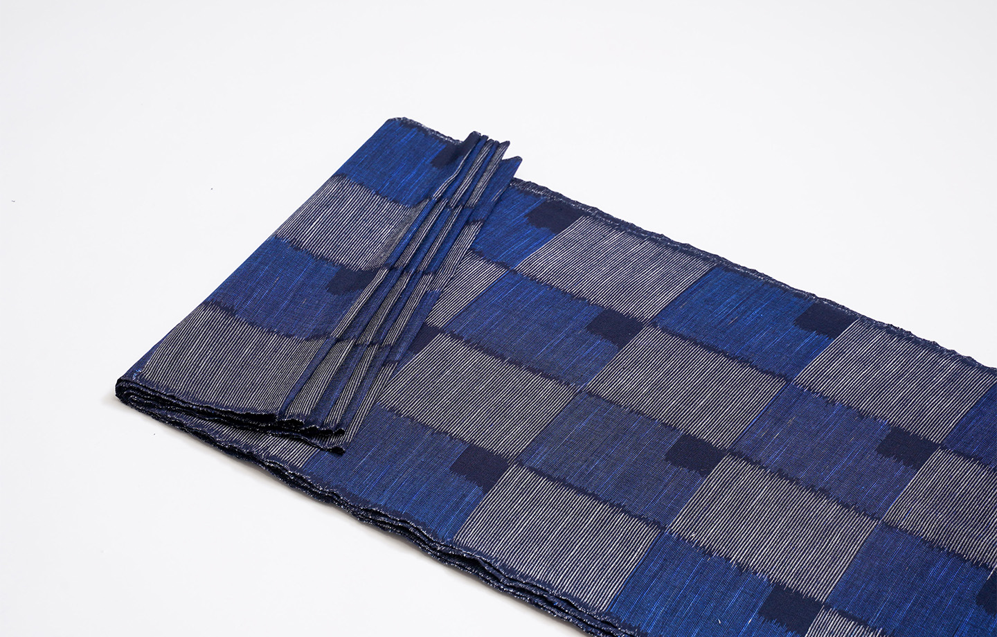 久留米絣反物（摺り込み） 紺/市松 | 野口織物