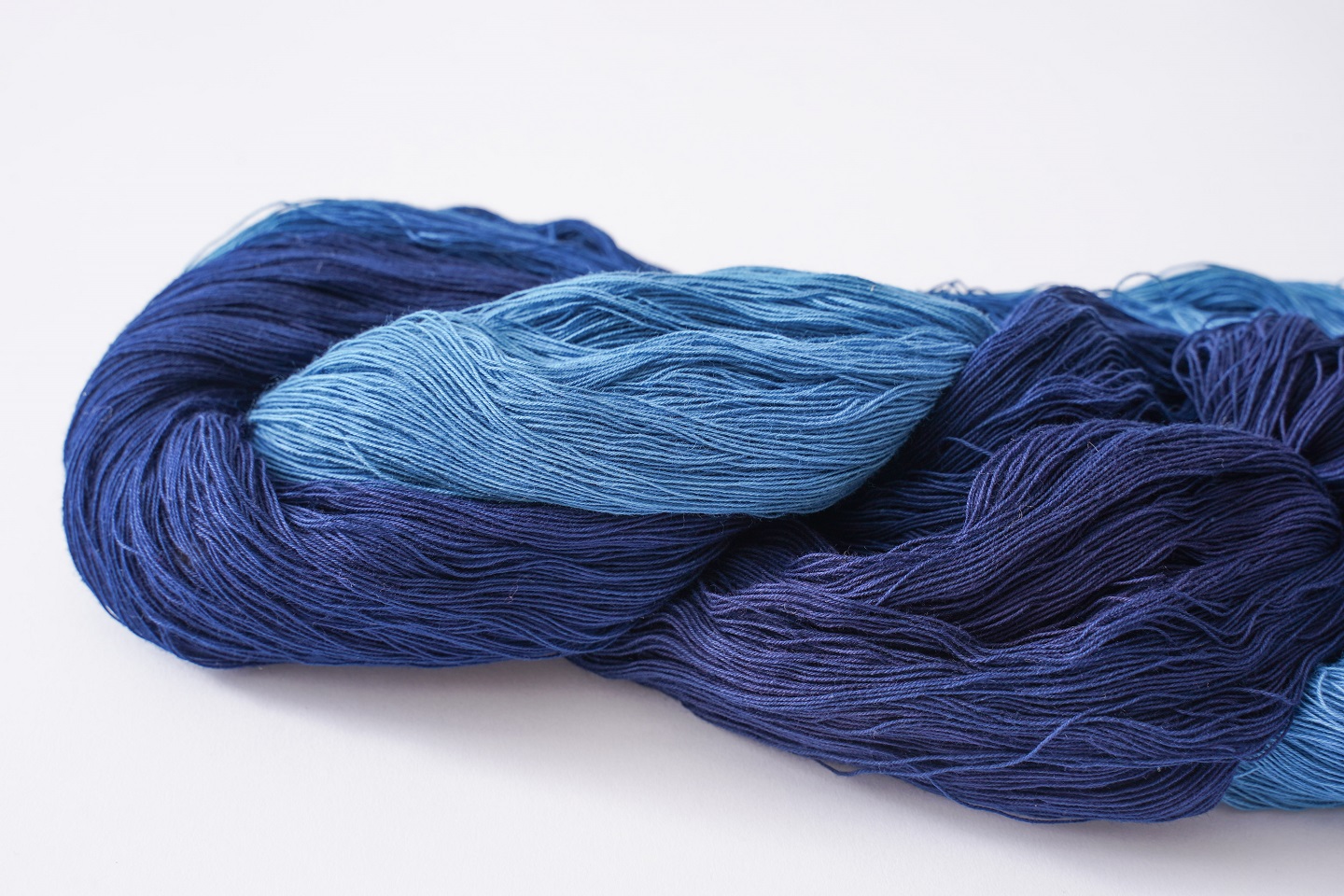 手染め糸による手織り　絣糸染め縦縞木綿布ご希望の長さコメントを！