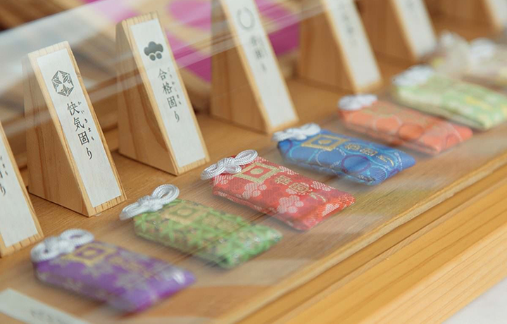警固神社 お守り】おまもり 交通安全固り800円(こうつうあんぜ 警固神社 お守り】おまもり 交通安全固り800円(こうつうあんぜ