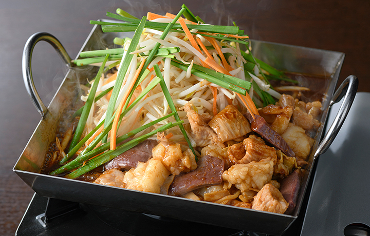 【期間限定10％OFF】もっちゃん焼き※特選ミックスホルモン使用（2人前）通称：焼きもつ鍋（博多もつ鍋 芳々亭 エンニチショップ ）｜エンニチ